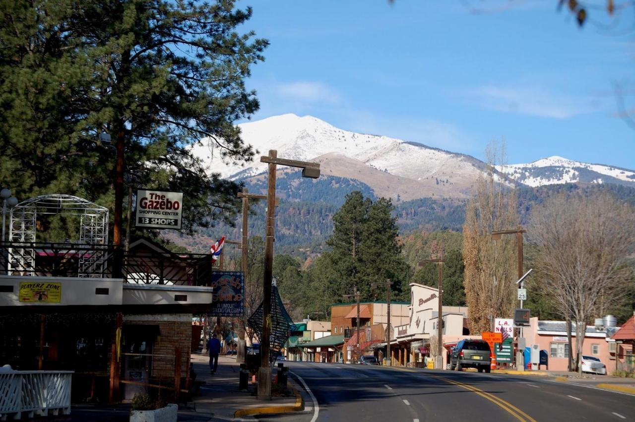 Apache Village 5, Queen Bed, Midtown, Sleeps 2 Ruidoso Exterior foto