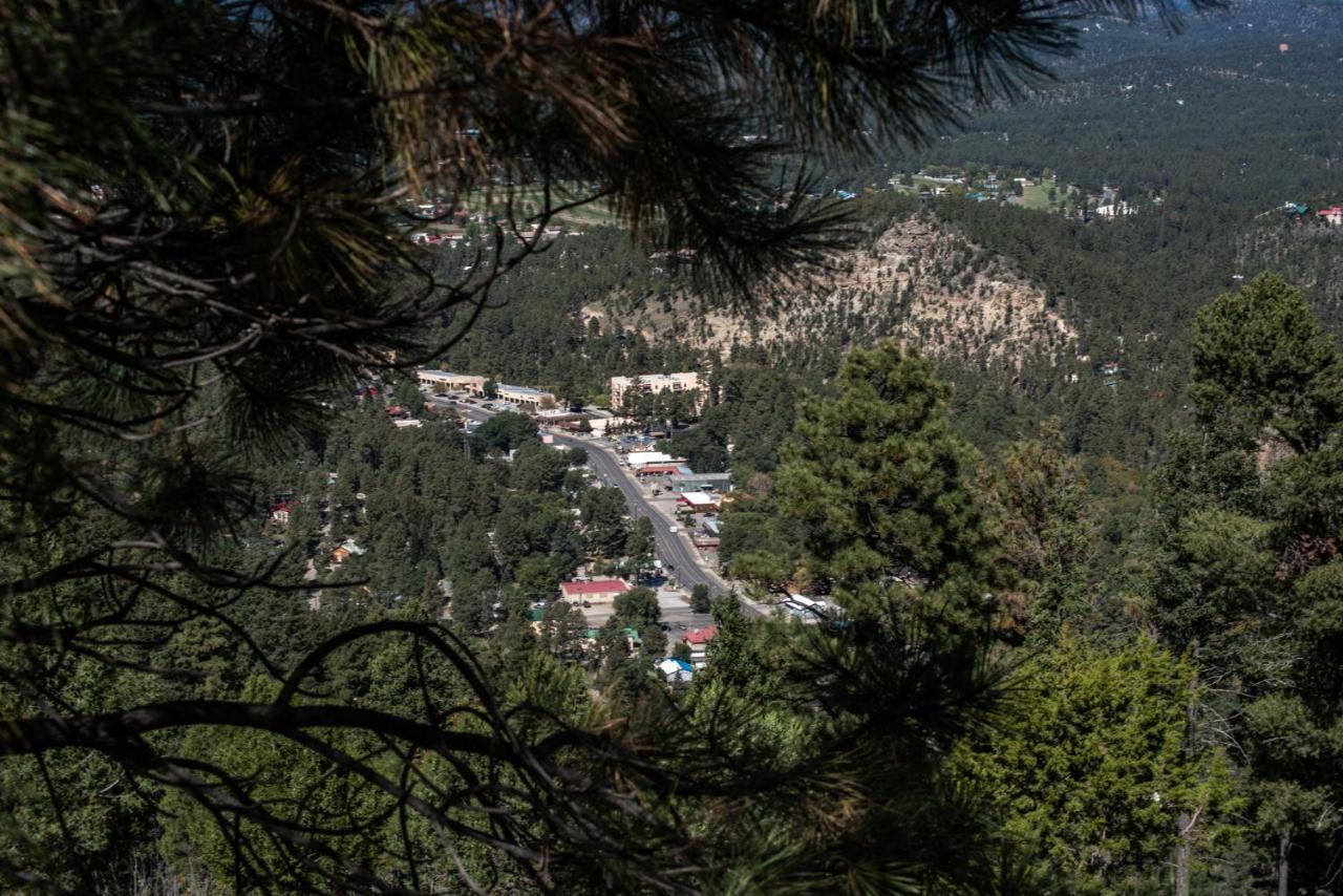 Apache Village 5, Queen Bed, Midtown, Sleeps 2 Ruidoso Exterior foto